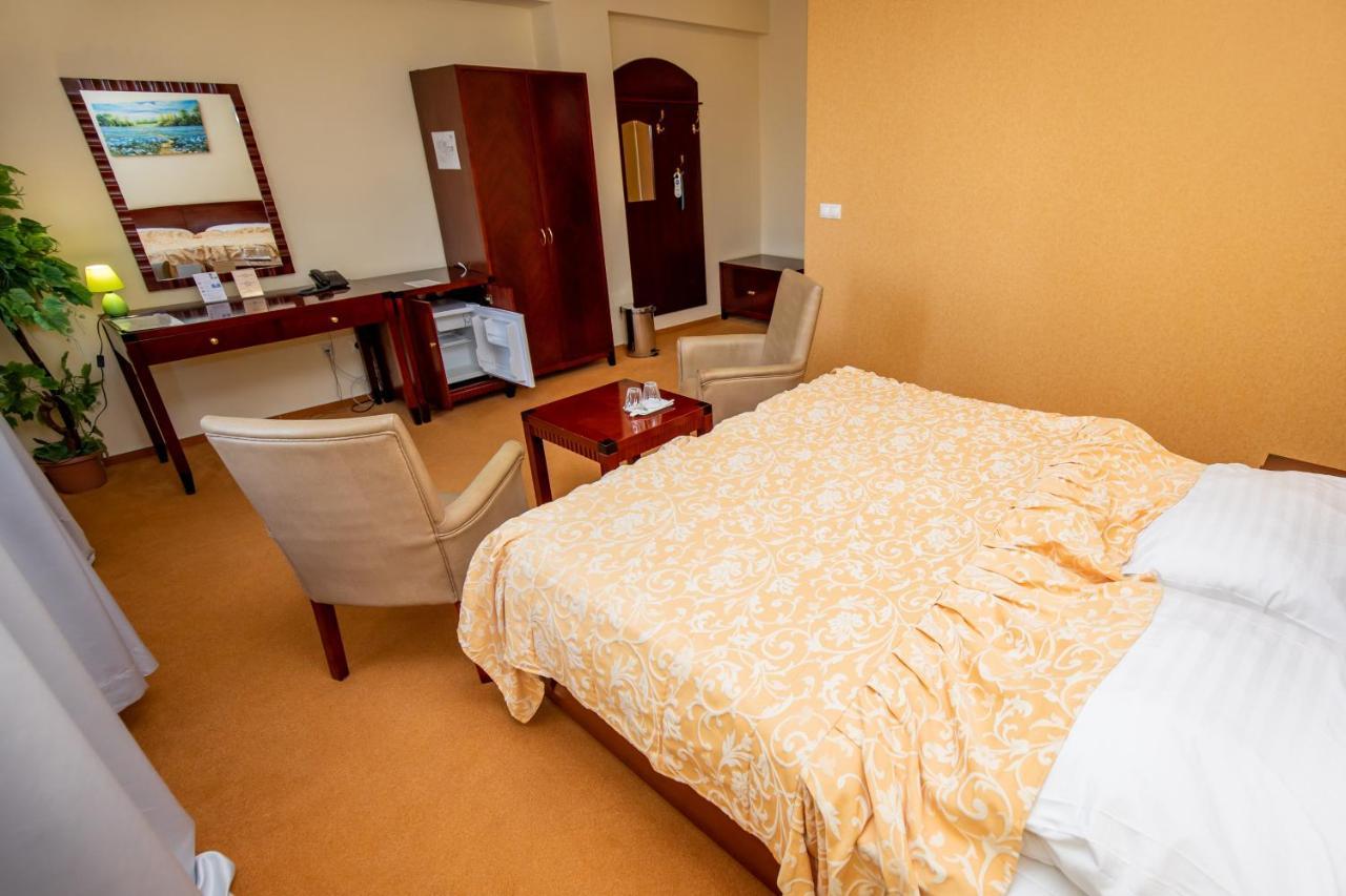 Hotel Boss Žilina Dış mekan fotoğraf